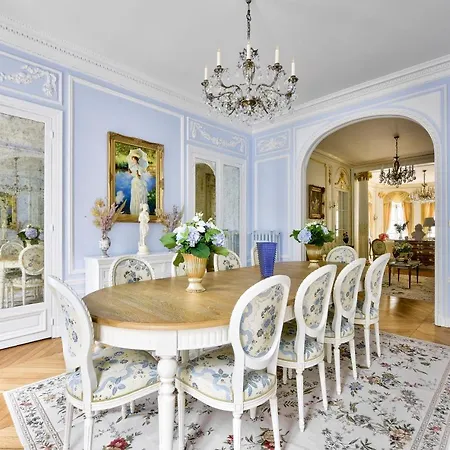 Luxury House In *